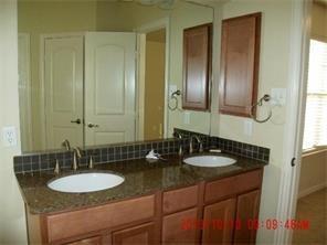 7840 Fox Horn Dr, Irving TX  75063-3508 exterior