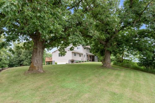 4325 Clearwater Trl, Lonsdale, MN 55046-4425