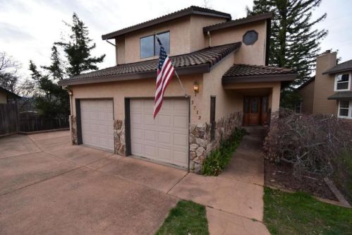 3712 Rosita Dr, Redding, CA 96001-2384