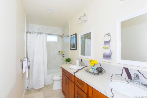 920 19 Ave, Honolulu HI  96816-4605 exterior