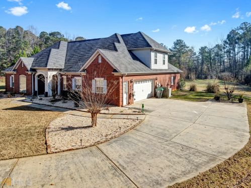 175 Marshas Vineyard, Hampton, GA 30228-6010