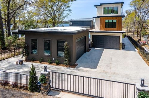 3195 Benjamin Dr, Log Cabin, TX 75148-4321