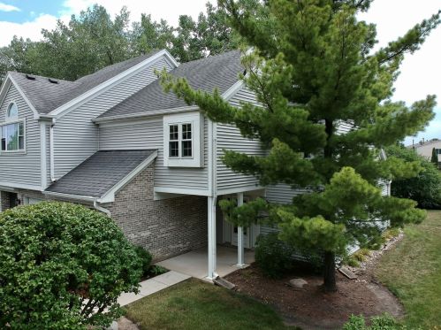 718 Brandon Pl, Wheeling, IL 60090-2669