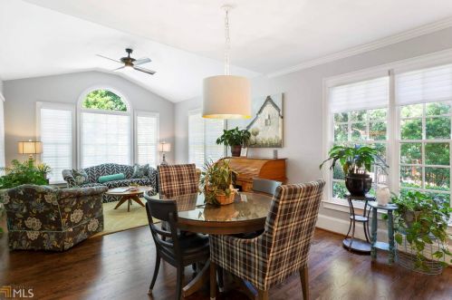 1500 Brookhaven Trce, Atlanta GA  30319-2557 exterior