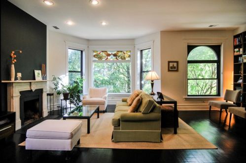 648 Grace St, Chicago, IL 60613-4000
