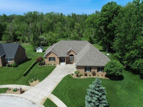 2650 9th Pl, Hobart, IN 46342-5356