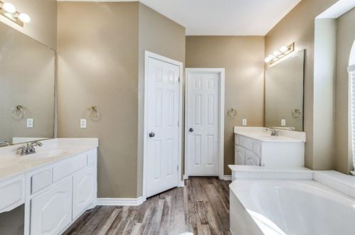 5408 Mdw Vly Dr, Fort Worth TX  76123-2841 exterior