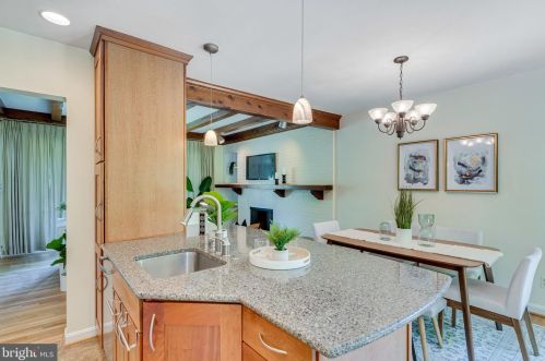 10408 Insley St, Silver Spring MD 20902-4936 exterior