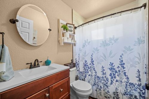 9685 Randolph St, Riverside CA  92503-1185 exterior