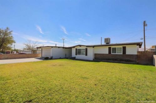3332 Martin Ave, Mojave, CA 93501-1324