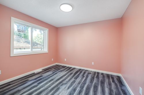 1374 26th Ave, Saint Paul MN  55112-6315 exterior