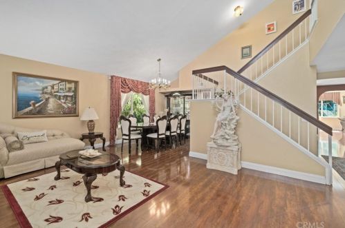 6550 Twain Cir, Riverside, CA 92506-5382