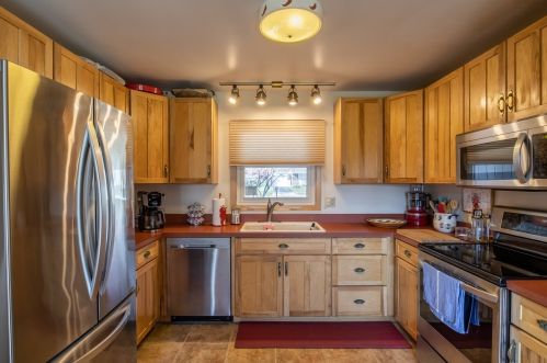 610 Wyngate Ln, Buffalo Grove, IL 60089-1445