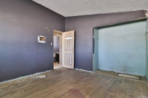 1020 Dennis Ave, Simi Valley CA  93065-3224 exterior