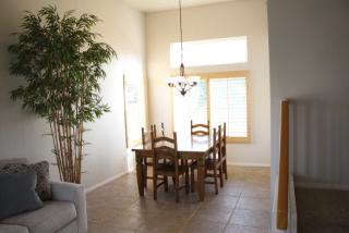 2112 Harris St, Colton, CA 92324-7523