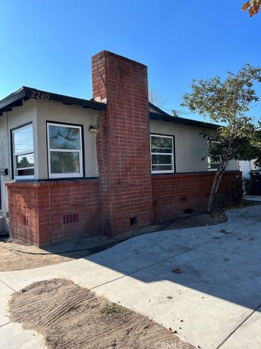 2240 Judith Ln, Santa Ana, CA 92706-3116