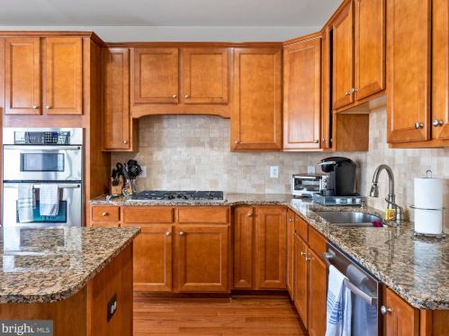 1503 Rabbit Holw Pl, Silver Spring MD 20906-6709 exterior