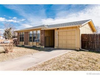 5490 Crystal St, Denver CO  80239-6024 exterior