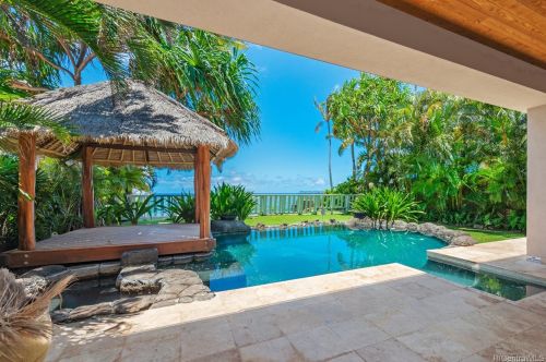 4577 Kahala Ave, Honolulu HI  96816-4926 exterior