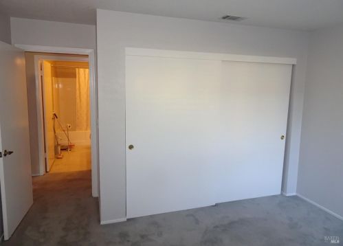 195 Bighorn Ct, Vacaville CA  95687-3438 exterior