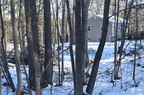 11 Hook Rd, Laconia, NH 03249-6747