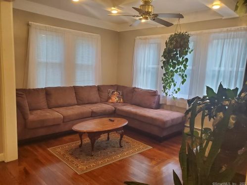 191 Maple St, Killingly CT  06239-2725 exterior