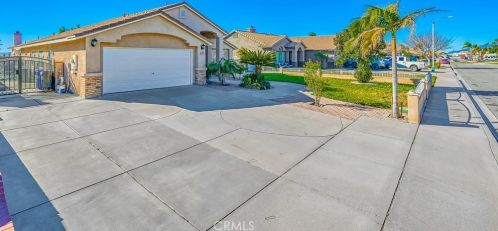 2751 Sunrise Dr, Rialto, CA 92377-3492