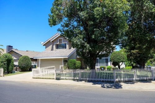 701 Park Meadow Dr, Modesto, CA 95358-6096