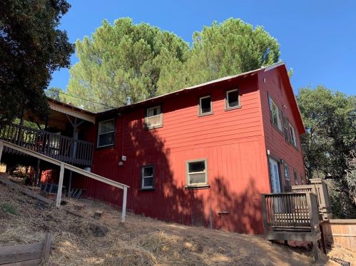12449 Lakeview Dr, Sulphur Bank Rancheria, CA 95423-8394