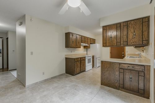 15694 Harmony Way, Saint Paul MN  55124-7120 exterior