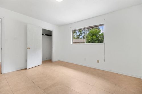 521 Gardenia St, Angleton TX 77515-4865 exterior