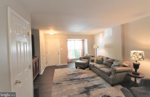 13519 Grouserun Ln, Bristow, VA 20136-1765