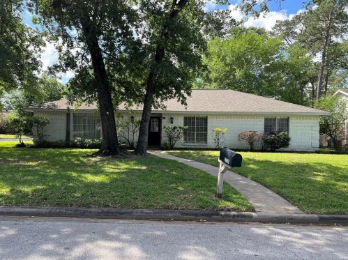 27126 Paula Ln, Conroe TX  77385-9050 exterior