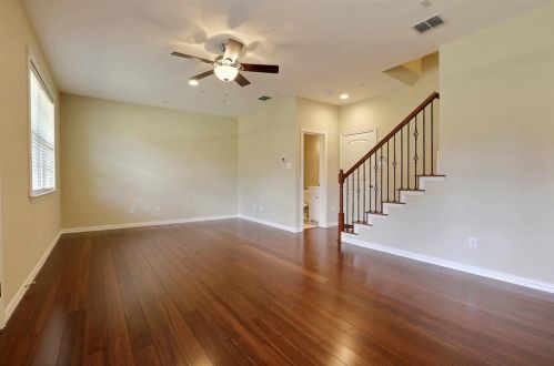 7814 Liverpool Ln, Irving TX 75063-3506 exterior