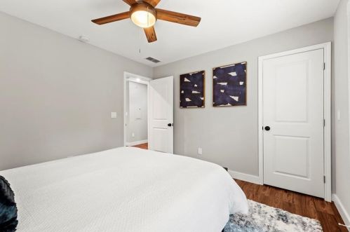 2696 George St, Atlanta GA  30318-1123 exterior