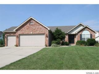 2405 Liberty Dr, Maryville, IL 62062-6744