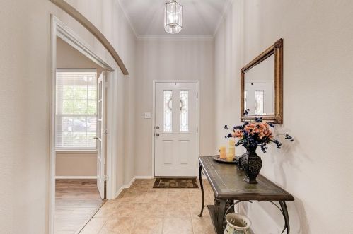 10616 Lipan Trl, Fort Worth TX  76108-6921 exterior