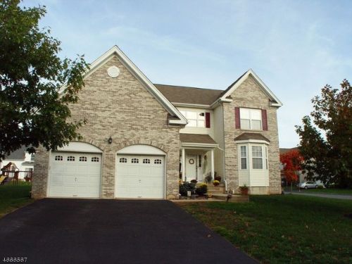40 Winding Way, Princeton, NJ 08540-8805