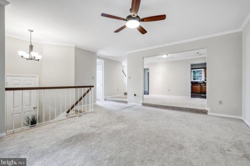 7218 Gentian Ct, Springfield VA  22152-3847 exterior