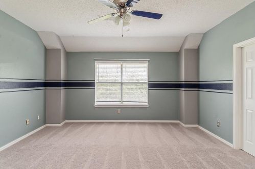 8113 Hulen Park Cir, Fort Worth TX  76123-1353 exterior