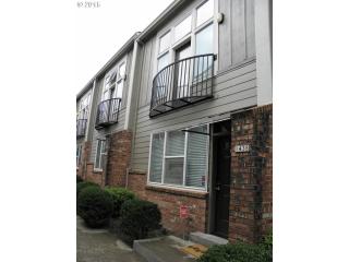 1438 Village St, Interlachen, OR 97024-3882