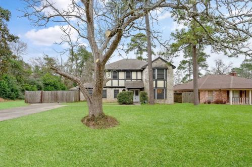 301 Hill Brook Ln, Conroe, TX 77385-7722