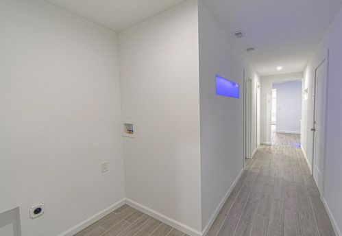 2735 Grafton Ave, Dallas TX  75211-5711 exterior