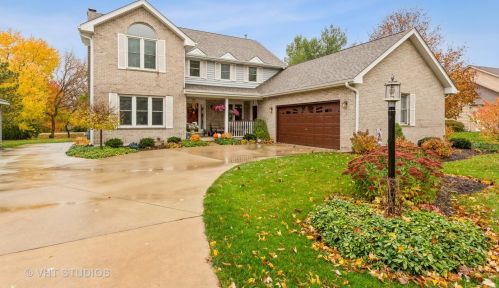 2313 Elk Dr, Spring Grove IL  60081-8782 exterior