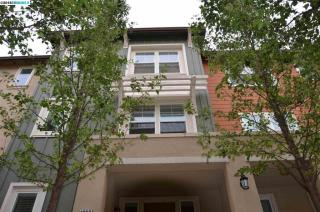 1268 Martin Luther King Dr, Hayward, CA 94541-4386