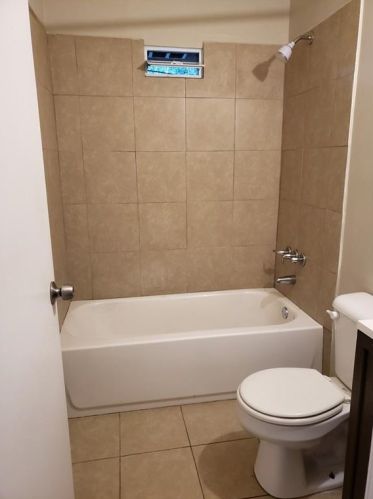 833 Commodore Dr, Atlanta GA  30318-6336 exterior