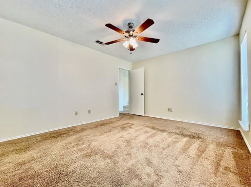 7208 Rdg Rd, Fort Worth TX  76133-7726 exterior