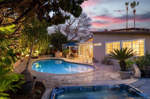 2934 Marquette St, San Diego, CA 92106-1010