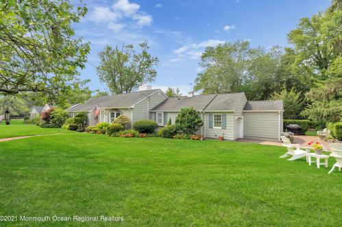 603 Woodview Rd, Brielle, NJ 08730-1224