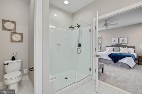 8810 Gunston St, Fulton MD  20759-2308 exterior